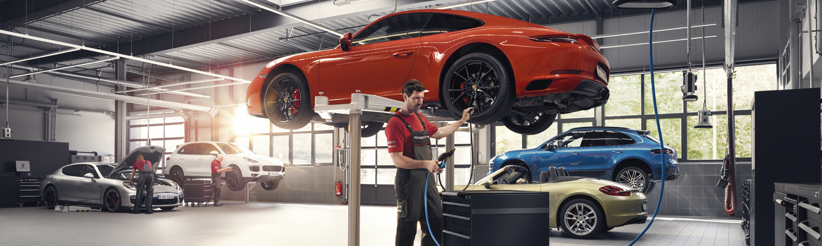 Бесплатная весенняя проверка Вашего Porsche. Бесплатная весенняя проверка Вашего Porsche.
