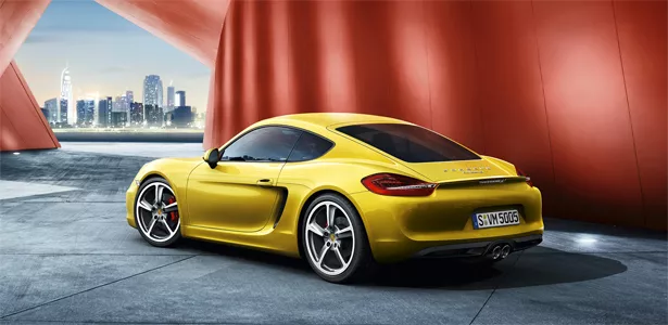 Легче, приземистее, маневреннее: мировая премьера нового Porsche Cayman