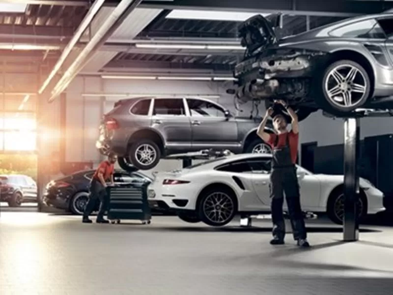 Приятные сюрпризы при первой встрече от Порше Центр Рублевский