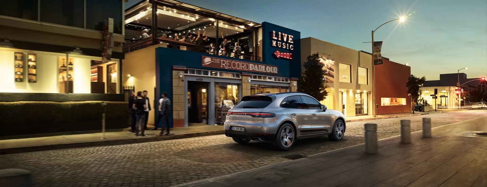 Cтарт продаж. Новый Porsche Macan.