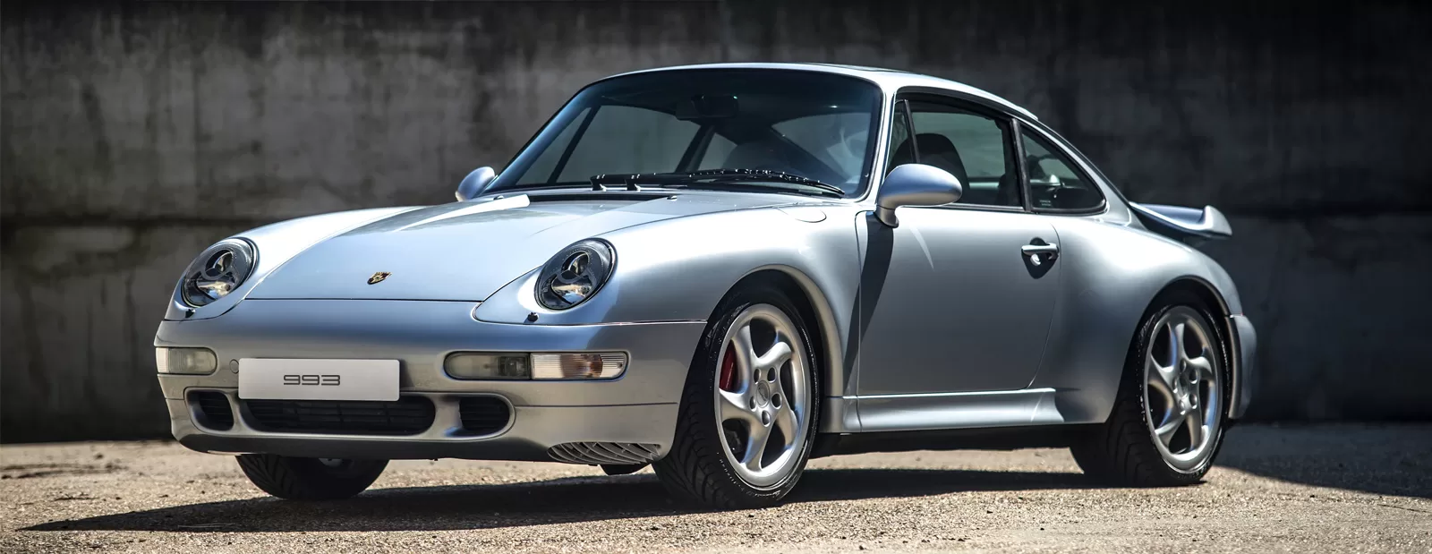 Porsche 993 – шаг в будущее и классика в генах